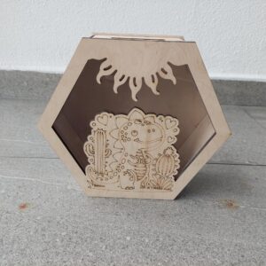 Pușculiță hexagonală cu dinozaur – personalizabilă și creativă